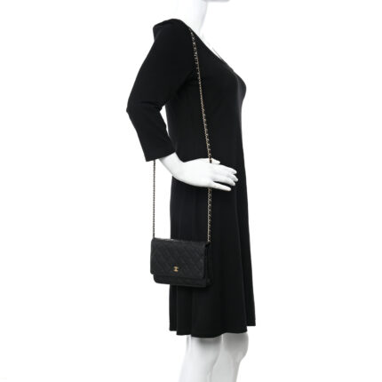 Caviar Quilted Wallet on Chain WOC Black