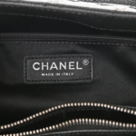 Chanel classic leather handbag black