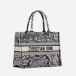 MEDIUM DIOR BOOK TOTE Blue Toile de Jouy Reverse Embroidery (36 x 27.5 x 16.5 cm)