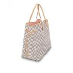Neverfull inside pink