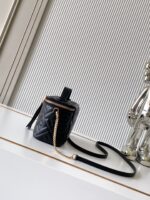 FEND Vanity Mini Bag – Elegant Leather Design with FF Signature Detail