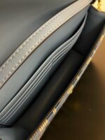 Fendi Elegant Shoulder Bag in Blue – Sleek Luxury Design for Timeless Sophistication