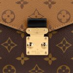 LOUIS VUITTON POCHETTE MÉTIS MONOGRAM REVERSE