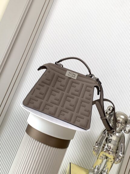Fendi Peekaboo ISeeU Petite – Double-F Logo Handcrafted Leather Bag in Elegant Calfskin
