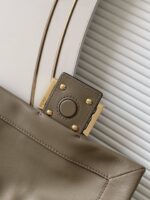 Fendi Mamma Baguette – Soft Lambskin Luxury Bag in Elegant Neutral Tone
