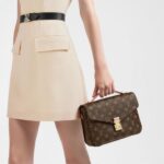 Louis Vuitton Pochette Metis M44876